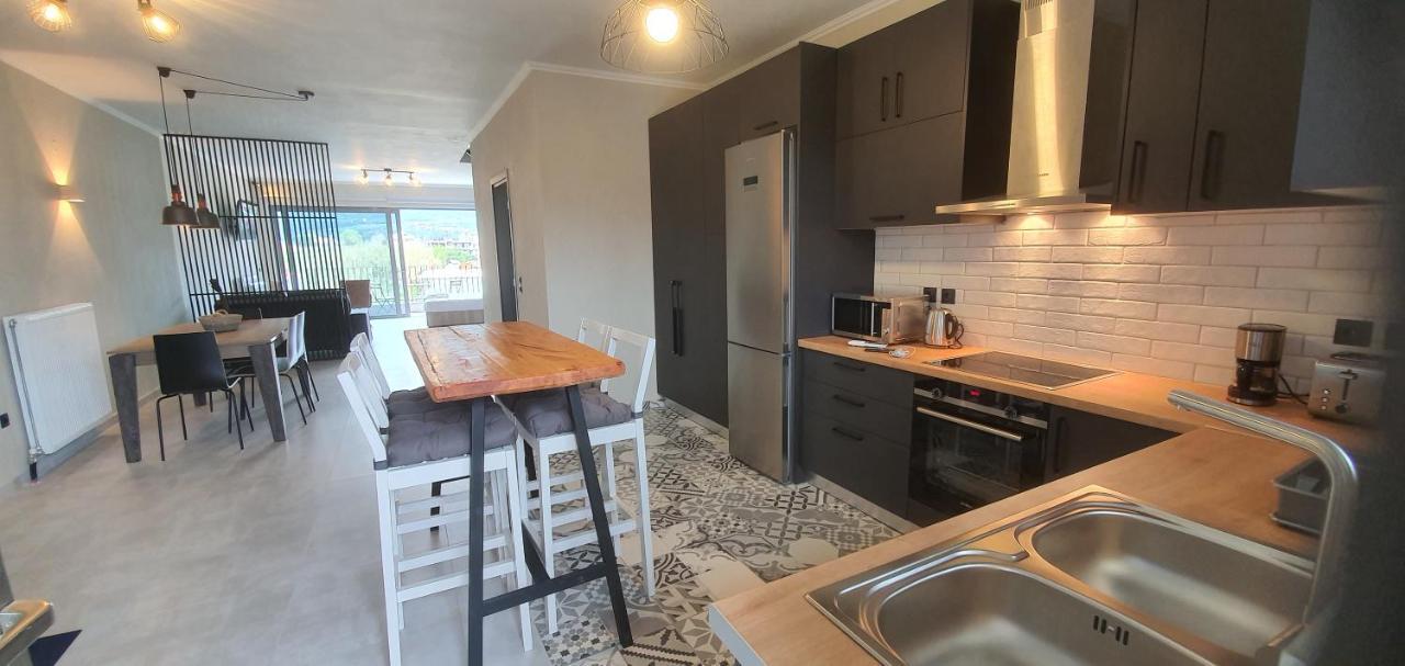 דירות Nydri Loft מראה חיצוני תמונה